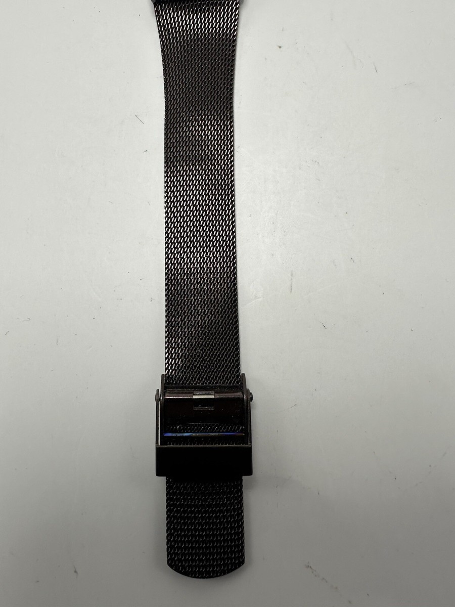 Skagen 384XSMM Ladies Watch New Battery 21MM 8\