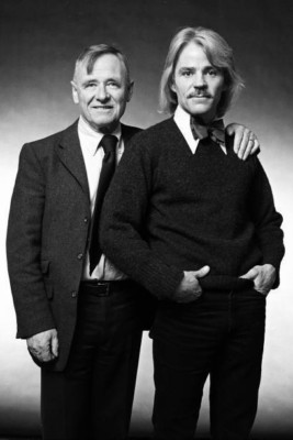 Englischer Schriftsteller Christopher Isherwood mit seinem Partner Künstler Don - 4x6 Foto