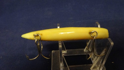 3 1/2 " LURE SWIMBAIT Minnow Great Condition Rattle - Picture 5 of 5