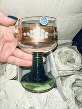 NIB Vtg 6 Schott Zwiesel Roemer Green Wine Glass Etched Gold Grape Leaf