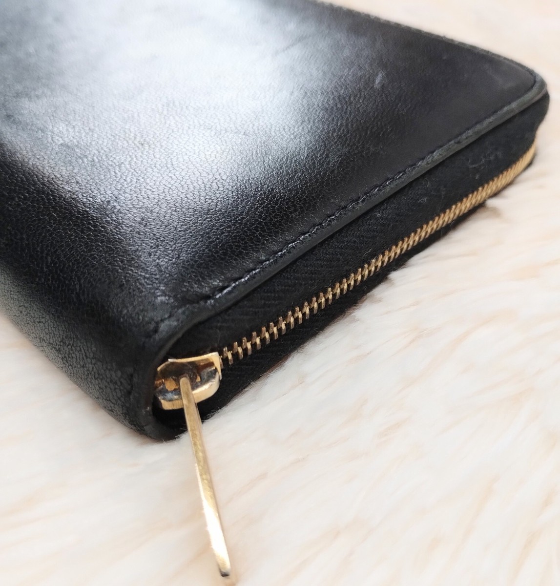 Celine Old Logo Large Zipped Wallet Long Wallet Black from Celine Old Logo Large Zipped Wallet Long Wallet Black from