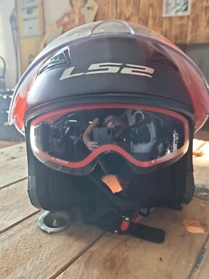 CASQUE Moto LS2 - Track Matt Black ref OF569 - Taille xs - Photo 1/2