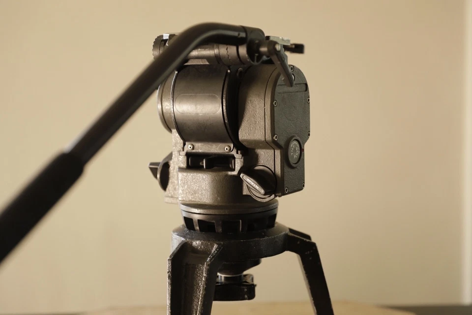 Oconnor Ultimate DVs  Tripod Head O’Connor  - Image 4 of 4