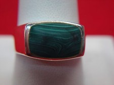 STERLING SILVER WITH MALACHITE RING - NICE ONE