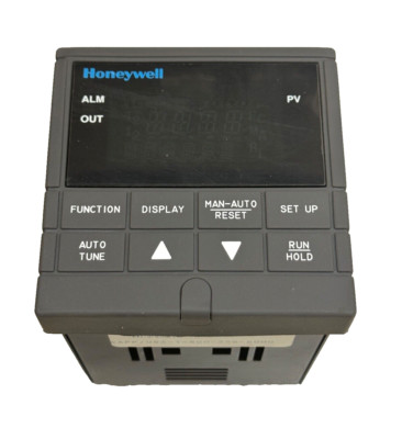 NEW - Honeywell Electronic Thermostat DC3004-0-00A-2-00-0111