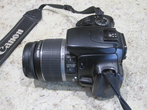 Canon EOS Rebel XTi DS126151 Digital SLR Camera - Tested - lens, bag, etc. - Picture 3 of 24