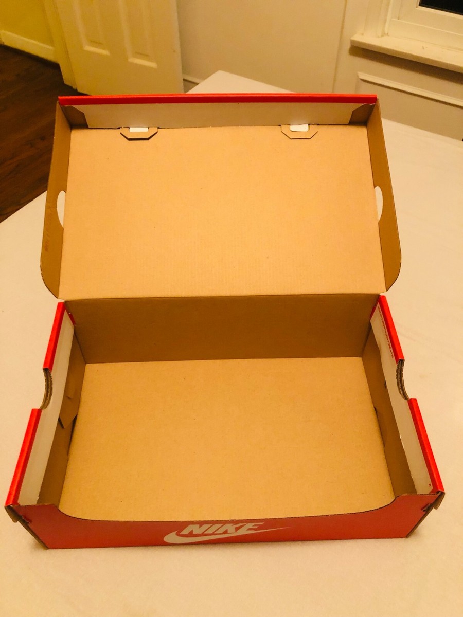 Empty Box Nike  Zoom Vomero 5 W 7.5 or M 6 - Cargo Khaki - FQ8898 325 — product photo 2 of 3