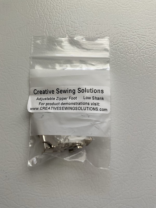 Zipper Foot, Adjustable