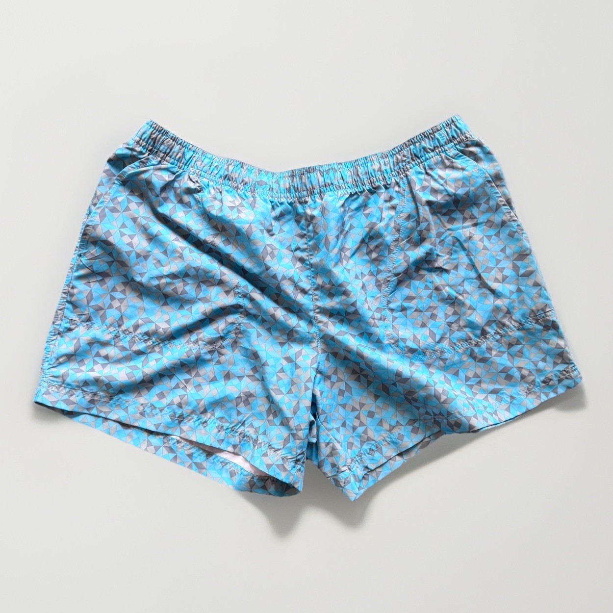 Columbia Board Shorts Womens Size XL Multicolor Geometric Aq