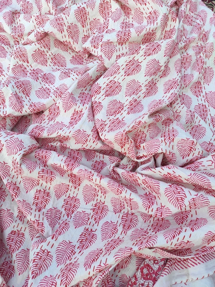 Colcha edredón Indian Kantha rosa hecha a mano estampado de bloques manta tamaño doble Foto 2 de 3