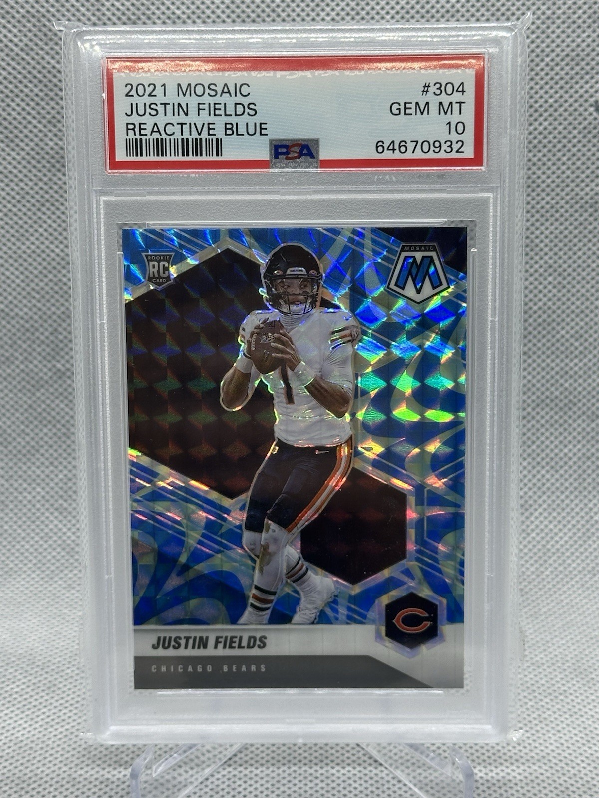 2021 Mosaic Blue Reactive - Justin Fields RC #304 - PSA 10 - Chicago Bears Jets