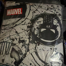 Marvel XL Punisher Hoodie Black White Character.