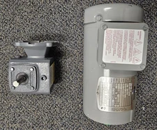 Boston Gear AEUTF-B General Purpose Motor w/ F71020KPB4G6 Gear Reducer