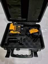 DEWALT DW0822LG 12V MAX 100 ft. Green Self Level 2-Spot Cross-Line Laser Level