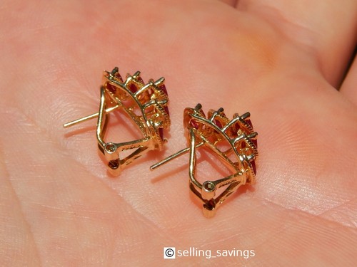 14K YELLOW GOLD 1.50 TCW RUBY THREE TIER 6/10th INCH OMEGA BACK EARRINGS - Picture 3 of 11