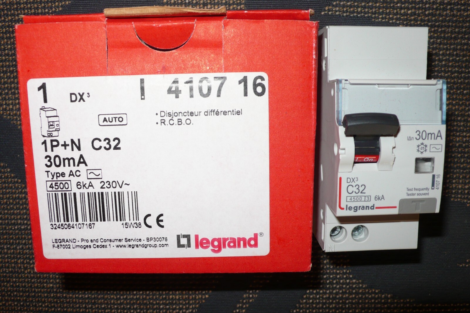 Disjoncteur differentiel 2poles 32A 30mA Legrand 410716 type AC auto