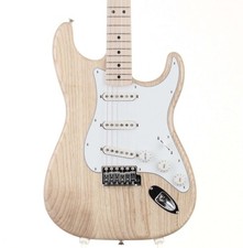 Fender Made in Japan Traditional II anni 70 Stratocaster Maple Fingerboard Natural M