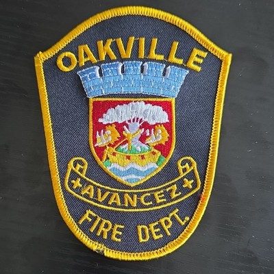 Oakville Fire Dept Avancez Patch Canada Firefighting Rescue Collectible Badge