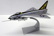 Corgi 1/72 Scale Diecast AA32305 English Elec...