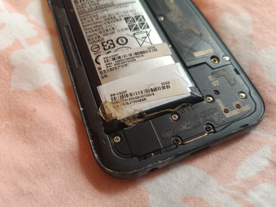 Samsung Galaxy A5 (2017) SM-A520F 3GB/32GB Foto 3 de 4