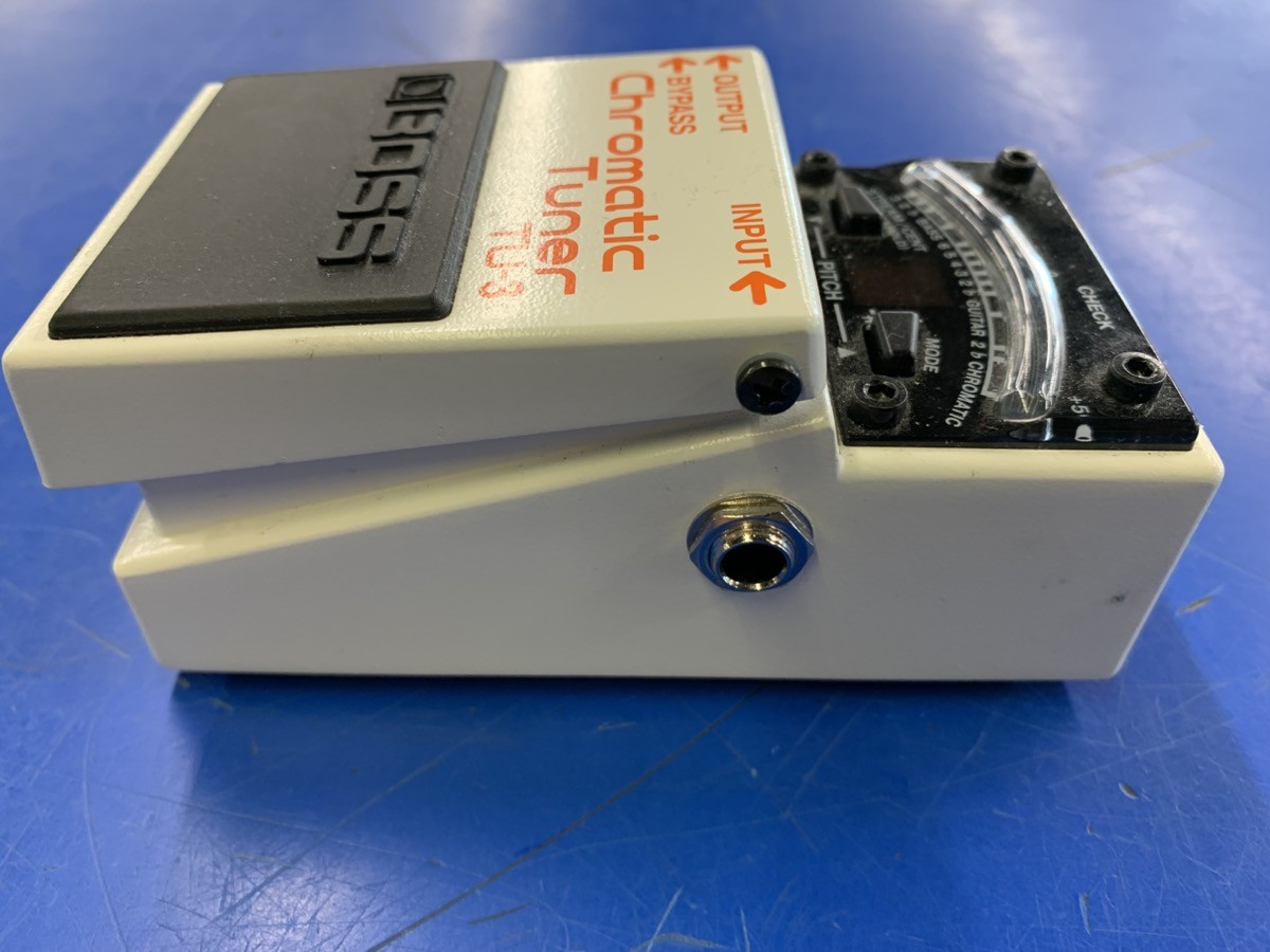 【美品】BOSS Chromatic Tuner TU-3 tu-3_top_main.jpg
