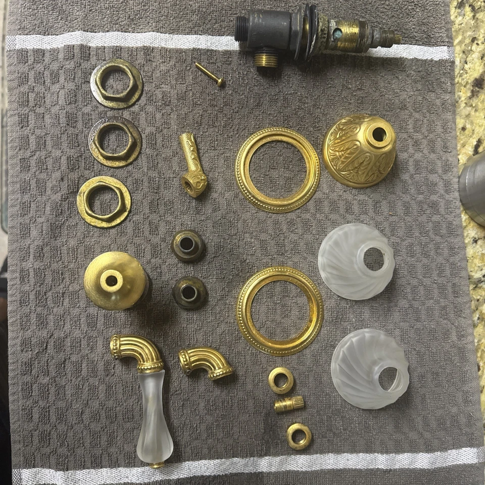 Phylrich MIRABELLA Bidé Latón Pulido Antiguo Spray Manijas de Cristal Esmerilado Foto 2 de 4