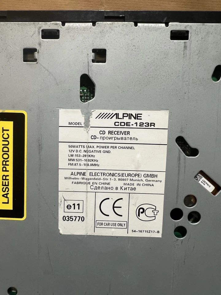 Autoradio Alpine CD Radio Usb Mp3 Aux - Immagine 2 di 3