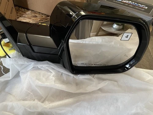 OEM 2022-2025 Toyota Tundra Right Side Signal Door Mirror w/ Camera & BLIND SPOT