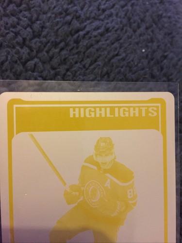 Patrick Kane Yellow Printing Plate 2021-22 OPC One Of One 400th NHL Goal - Picture 3 of 4