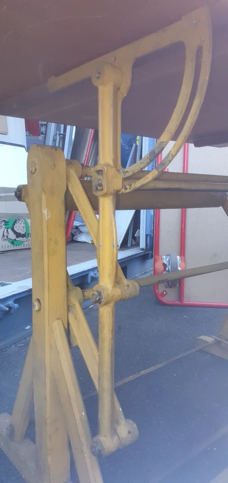 TABLE D'ARCHITECTE TABLE A DESSIN VINTAGE (DARNAY) - Photo 3/4