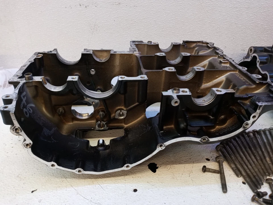 Triumph 955i Daytona 1997 cárteres de motor con buenas paredes de cilindro Foto 4 de 4