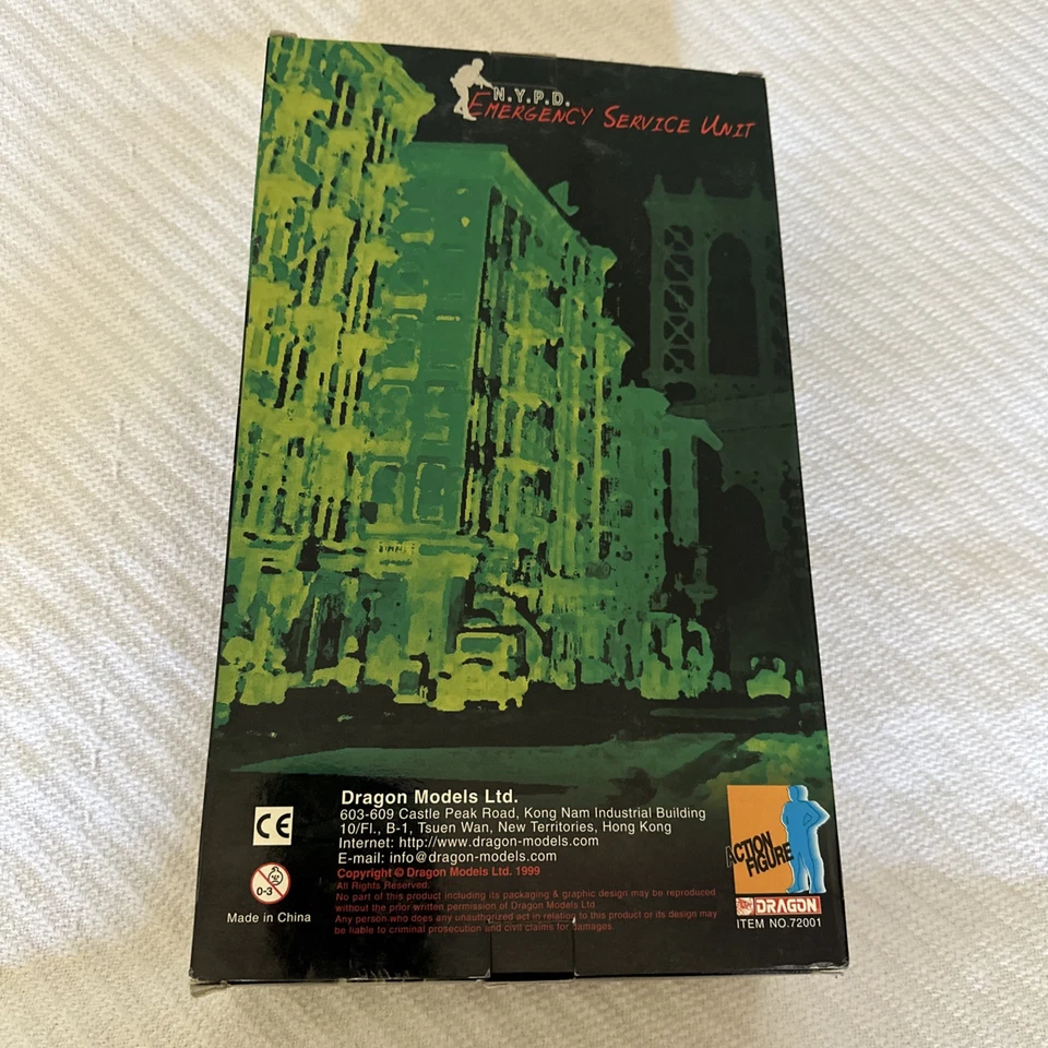 BOX ONLY For Dragon "Bill Smith" NYPD Emergency Service Unit Full Gear - Image 4 of 4