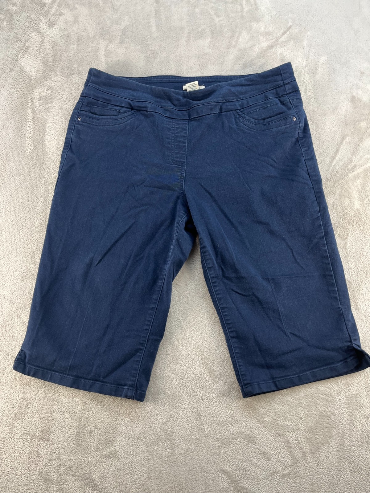 Westbound Women’s Blue Bermuda Shorts 14 Cotton Blend Stretch Pockets