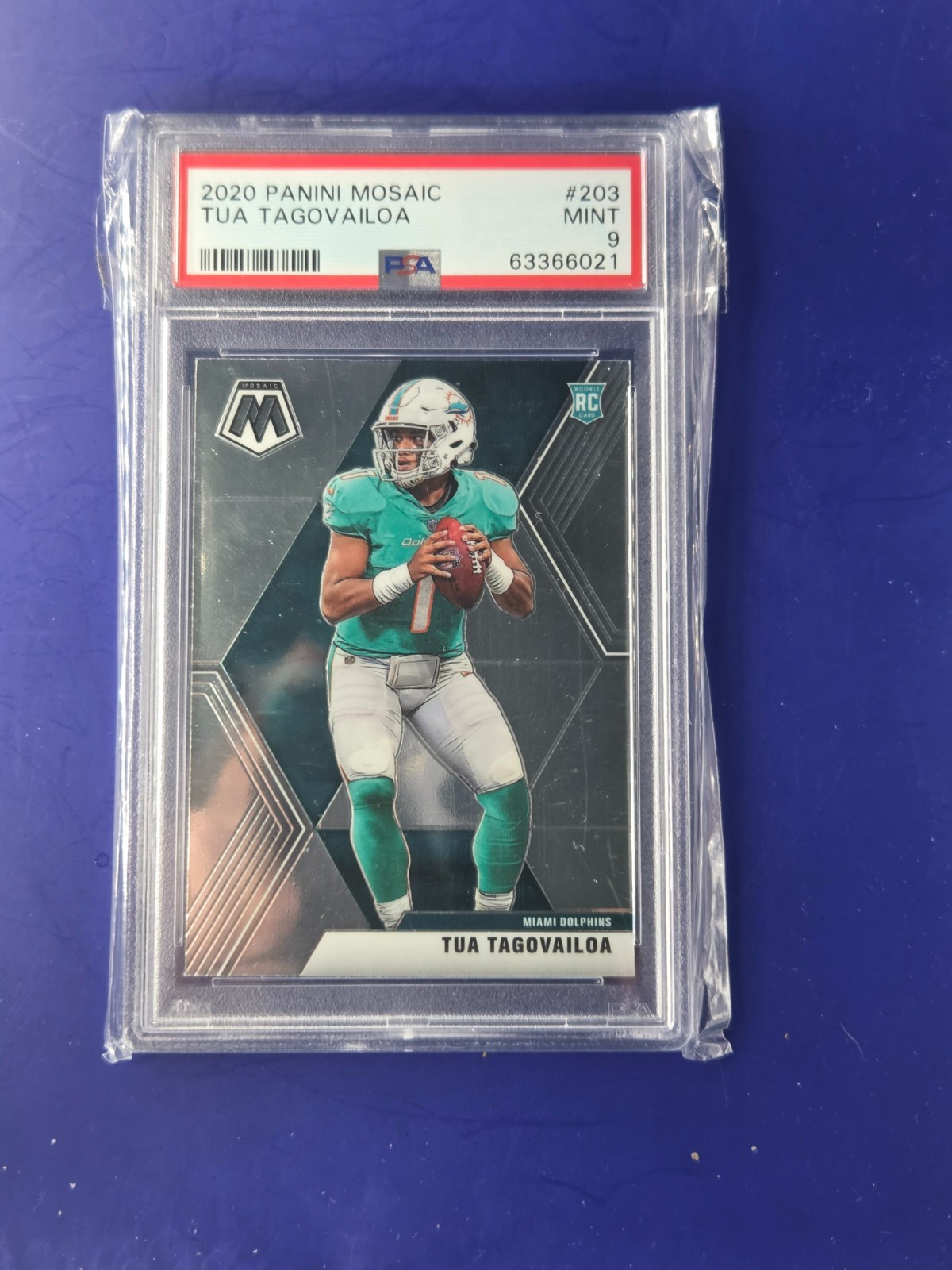 2020 Panini Mosaic - Rookies Tua Tagovailoa #203 Silver Prizm (RC) PSA-9 Miami