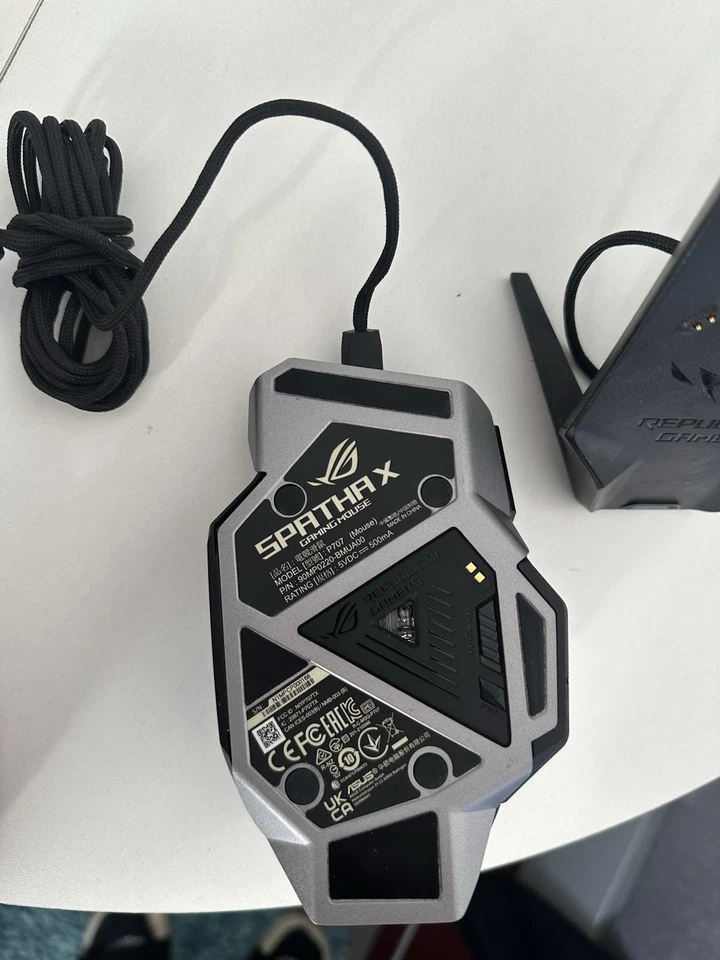 ASUS ROG Spatha X Gaming Maus kabellos kabelgebunden magnetische 19.000 B-Ware - Bild 3 von 4