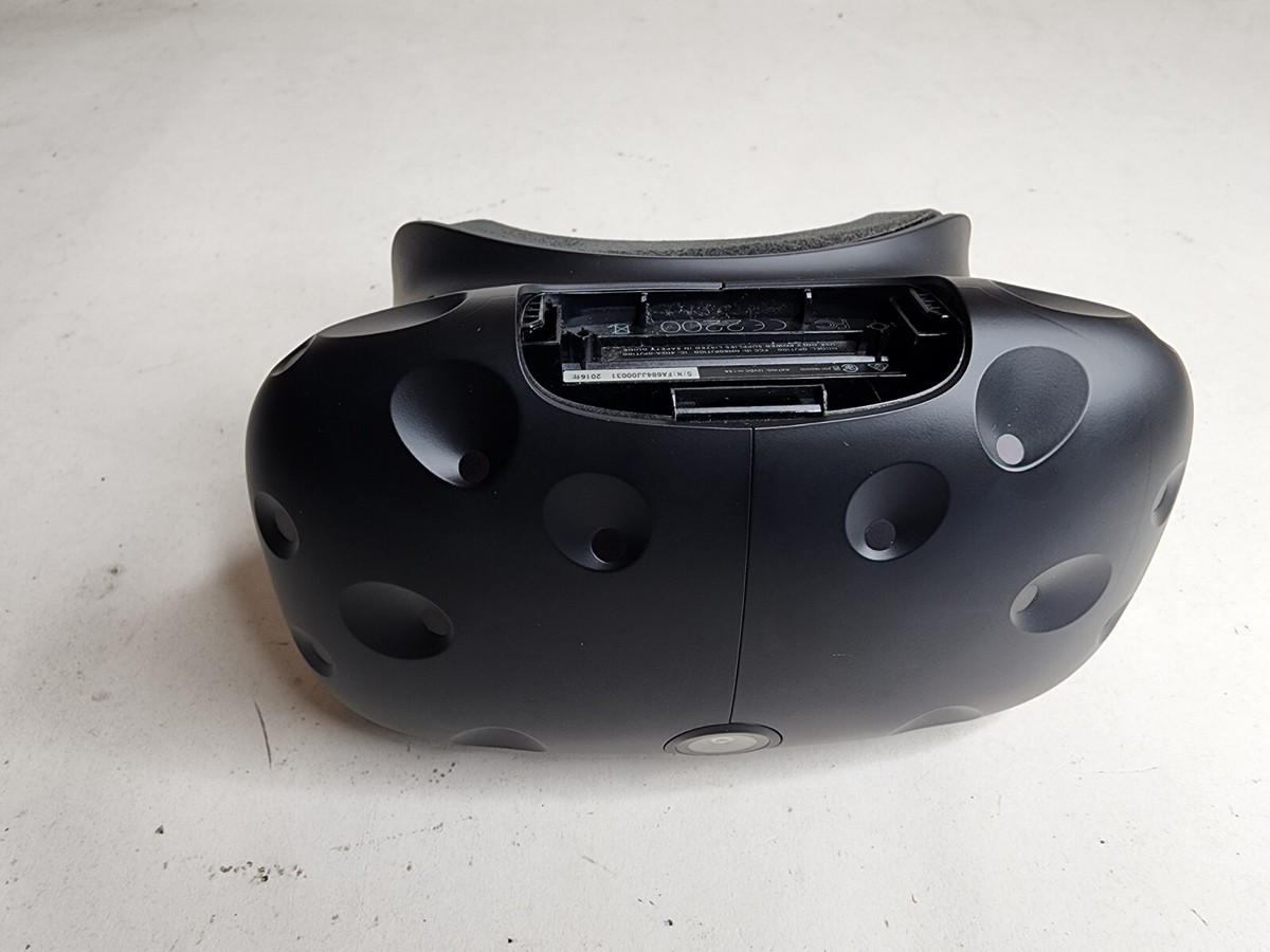 HTC Vive VR Virtual Reality Headset [OPJT100] for PARTS