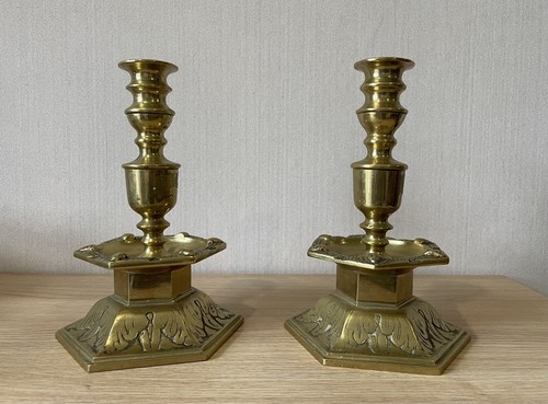 Pareja de candelabros de latón candelabro 7,6 kilos - Imagen 1 de 11