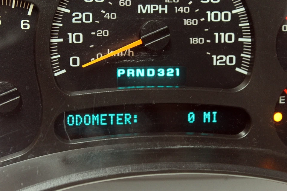 03 04 REMAN SILVERADO SIERRA 1500 2500 SUBURBAN DENALI YUKON CLUSTER $50 BACK - Image 3 of 4