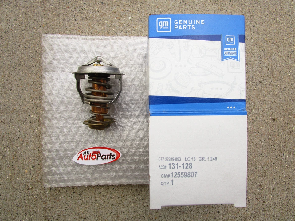 05 - 10 CADILLAC STS 4.6L V8 ENGINE COOLANT THERMOSTAT OEM NEW - Image 2 of 4