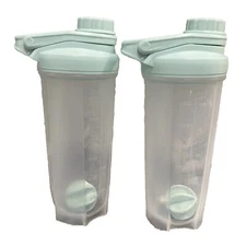 Protein Shaker Bottle 24oz (710ml) Gym CrossFit Workout Sports Lot of 2 Plastic