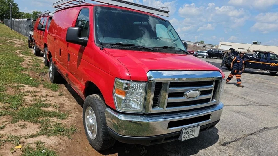 Wheel Srw 16x7 Steel 4 Slots Fits 08-19 21-25 FORD E350 VAN 4135654 - Image 2 of 4