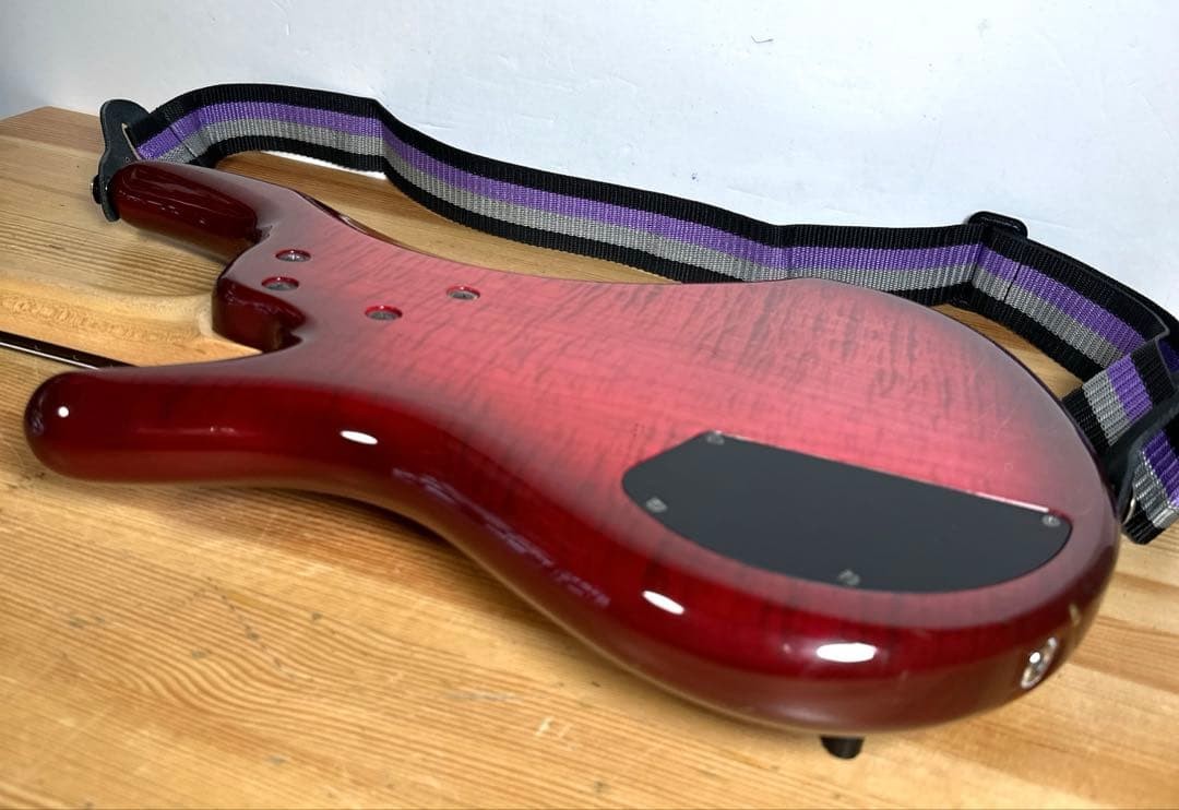 Ibanez SR series 4-string electric bass red made in Japan with
