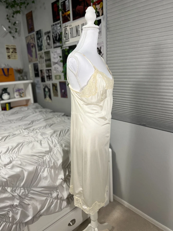 Vestido sin Mangas Completo Vintage Años 60 Shadowline Wondermaid Marfil Encaje 34 A Nylon EE. UU. Foto 2 de 4
