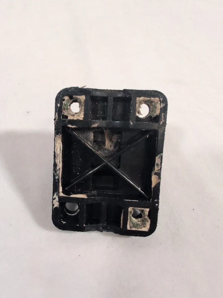 Suporte para vara de pesca Roberts By Attwood base - Imagem 3 de 4