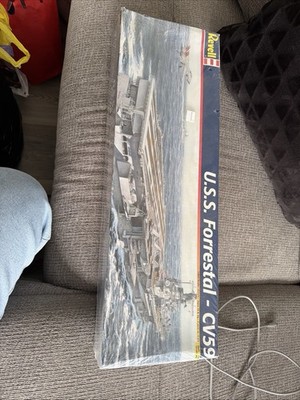 Revell U.S.S. Forrestal CV59 Aircraft Carrier Model Kit #5022 1:542 Scale