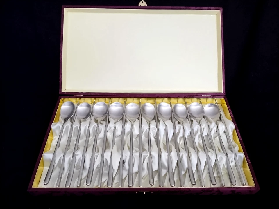 Hiossen 10 Solid Titanium Spoons & Chopsticks Sets. Brand New, Never Used! - Image 2 of 4