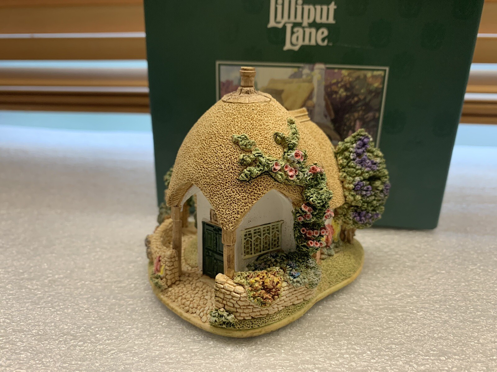 Lilliput Lane - Lilac Lodge