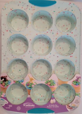 Trudeau Structure Silicone 12 MUFFIN PAN Blue Confetti Bake
