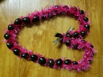 Thick Pink & Green Festive Eye Lash Yarn Lei. Kelly and Light Green Eyelash Yarn Lei – CHEEHOOlife main image 3