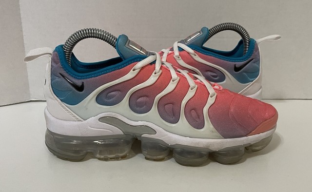 vapormax plus lava